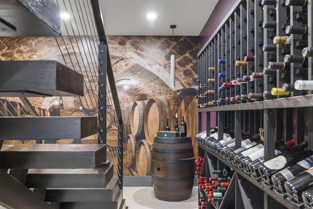 6941 Youngren Road, Harbert, MI 49115