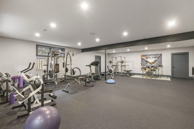 6941 Youngren Road, Harbert, MI 49115