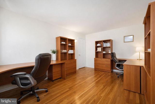 11 BUFFALO RUN, East Brunswick, NJ 08816