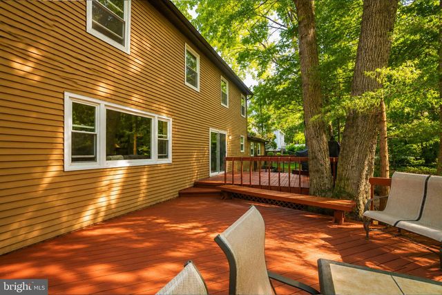 11 BUFFALO RUN, East Brunswick, NJ 08816