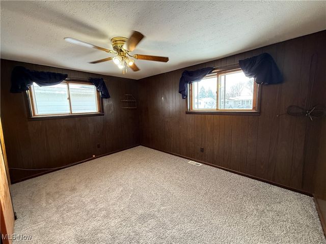 2435 Didrickson Drive, Lorain, OH 44053