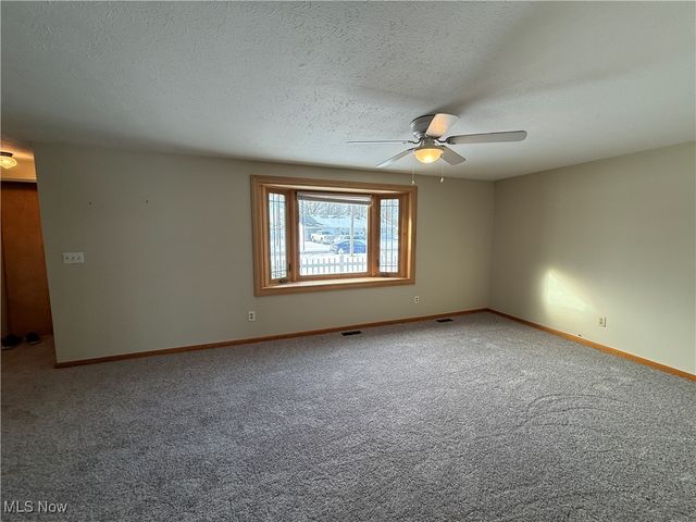 2435 Didrickson Drive, Lorain, OH 44053