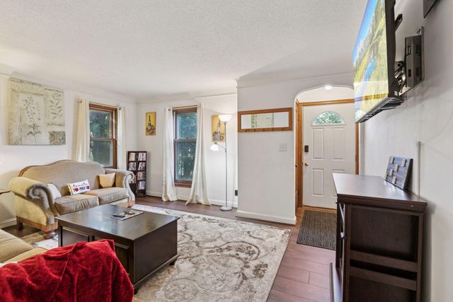 6533 Bloomington Avenue, Richfield, MN 55423