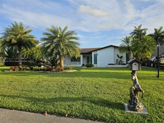 18604 SW 293rd Ter, Homestead, FL 33030
