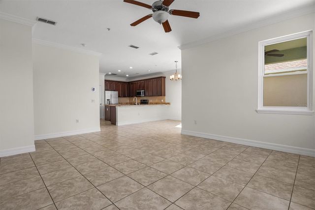 10550 EASTPARK WOODS DRIVE, Orlando, FL 32832
