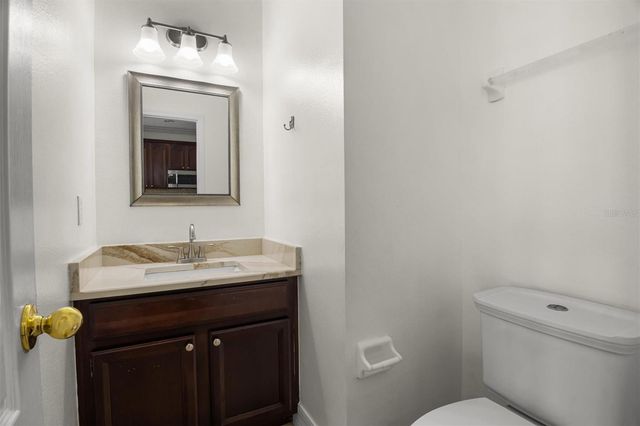 10550 EASTPARK WOODS DRIVE, Orlando, FL 32832