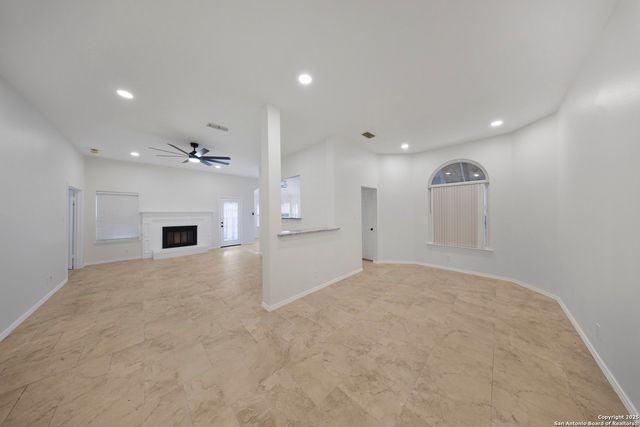 9523 Black Thorn, San Antonio, TX 78240