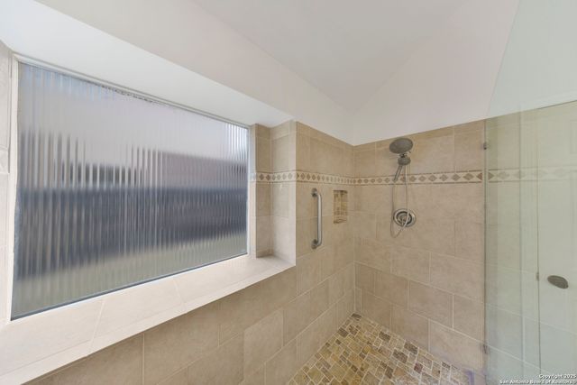 9523 Black Thorn, San Antonio, TX 78240