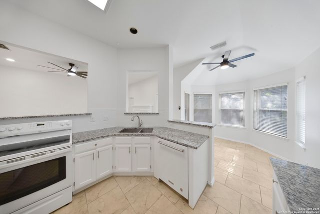 9523 Black Thorn, San Antonio, TX 78240