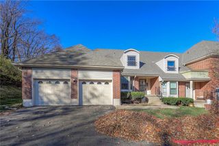 305 E Partridge Avenue, Independence, MO 64055