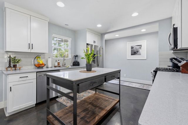 805 Nile ST, Austin, TX 78702