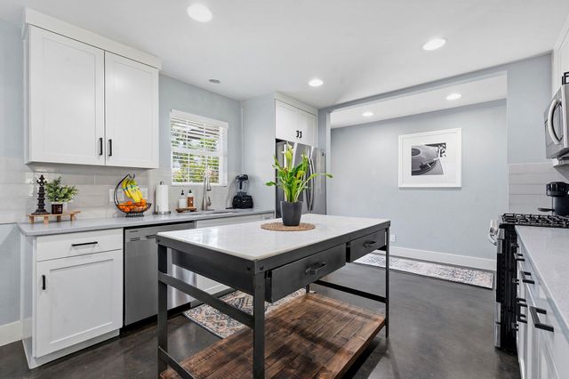 805 Nile ST, Austin, TX 78702