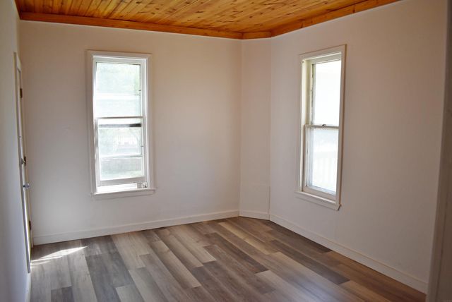 403 Maple Street, Osage, IA 50461