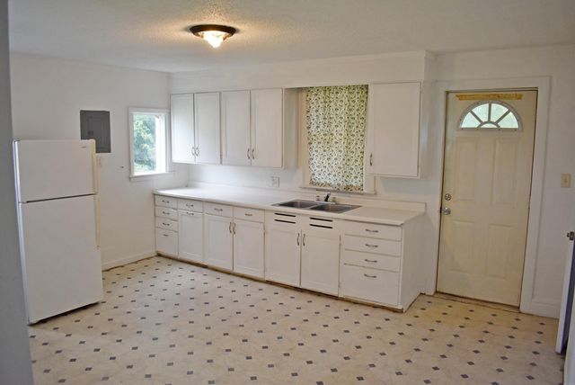 403 Maple Street, Osage, IA 50461