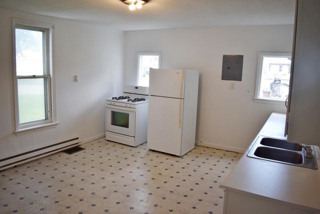 403 Maple Street, Osage, IA 50461