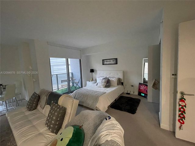 31 SE 6th Street 903, Miami, FL 33131