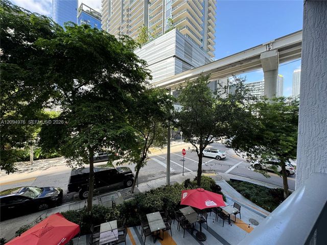 31 SE 6th Street 903, Miami, FL 33131