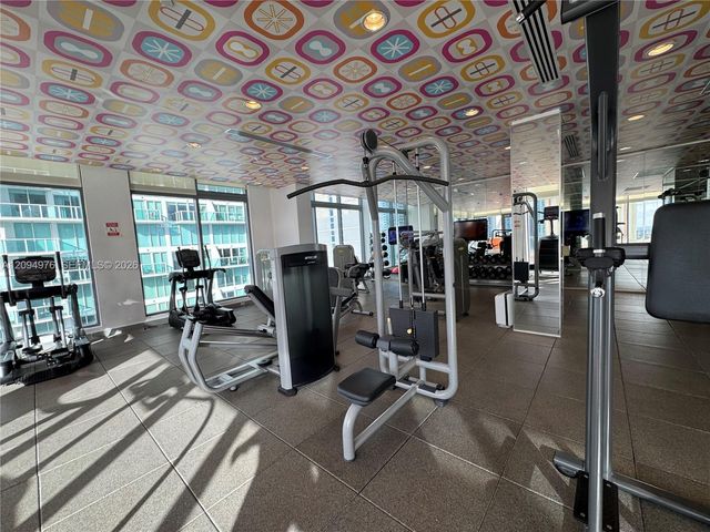 31 SE 6th Street 903, Miami, FL 33131