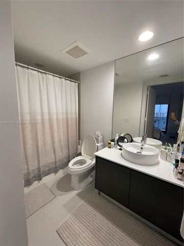 31 SE 6th Street 903, Miami, FL 33131
