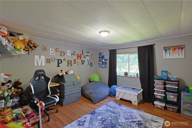 8411 Aspen Court SE, Yelm, WA 98597