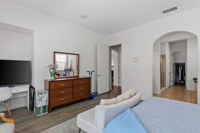 2412 Trident Dr, Modesto, CA 95355