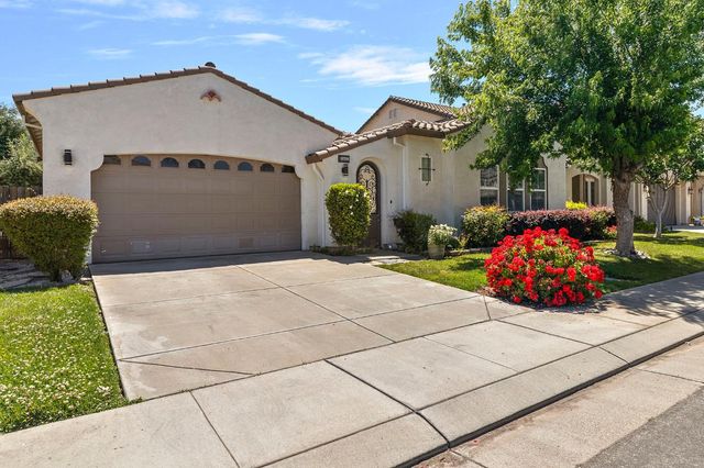 2412 Trident Dr, Modesto, CA 95355
