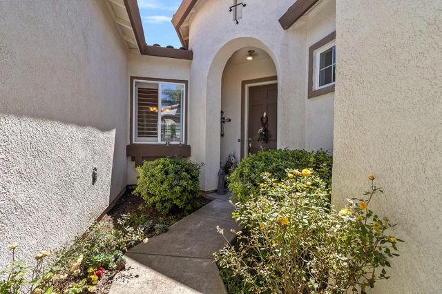 2412 Trident Dr, Modesto, CA 95355