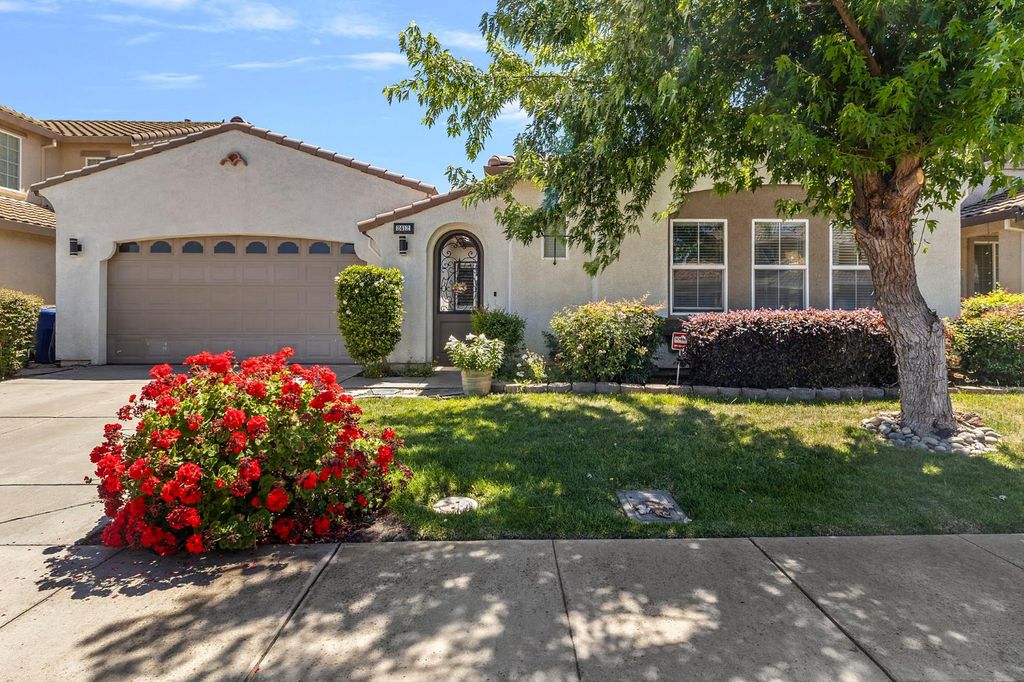 2412 Trident Dr, Modesto, CA 95355