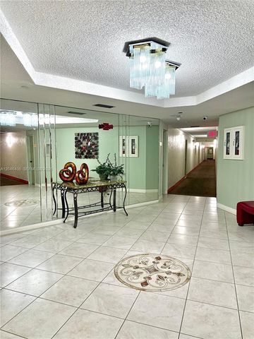 1300 Saint Charles Pl 402, Pembroke Pines, FL 33026