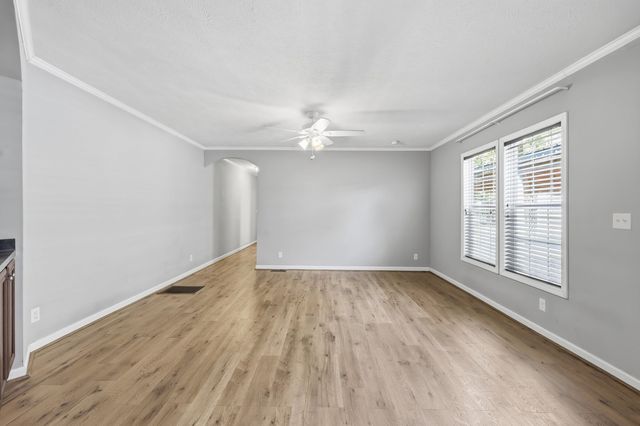 87 Beacon Ct., Murrells Inlet, SC 29576