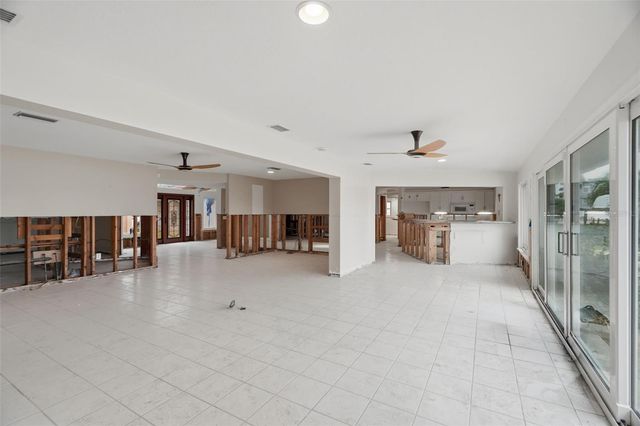 5810 BAHAMA WAY S, St Pete Beach, FL 33706