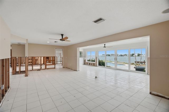 5810 BAHAMA WAY S, St Pete Beach, FL 33706