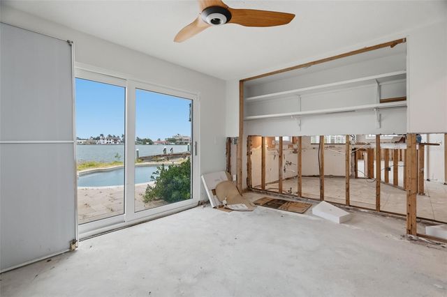 5810 BAHAMA WAY S, St Pete Beach, FL 33706