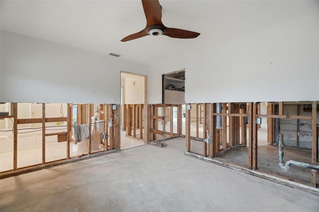 5810 BAHAMA WAY S, St Pete Beach, FL 33706