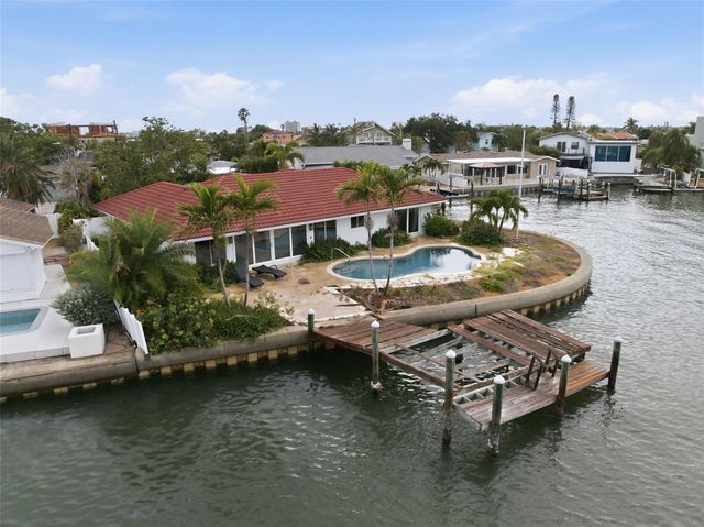 5810 BAHAMA WAY S, St Pete Beach, FL 33706