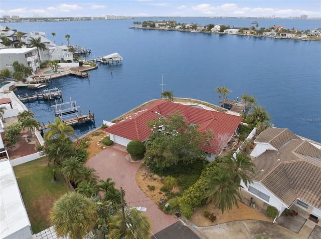 5810 BAHAMA WAY S, St Pete Beach, FL 33706