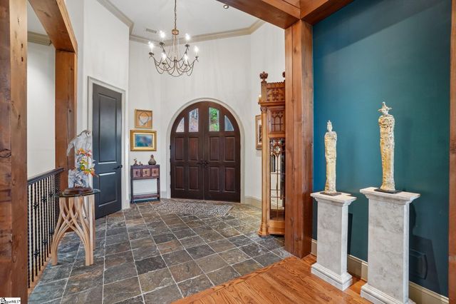 817 Mountain Summit Road, Travelers Rest, SC 29690