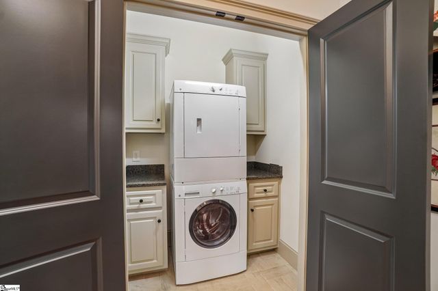 817 Mountain Summit Road, Travelers Rest, SC 29690