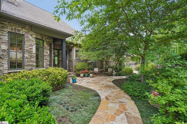 817 Mountain Summit Road, Travelers Rest, SC 29690