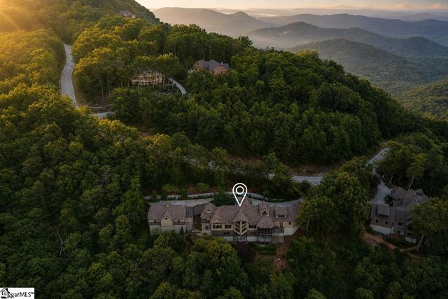 817 Mountain Summit Road, Travelers Rest, SC 29690