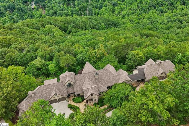 817 Mountain Summit Road, Travelers Rest, SC 29690