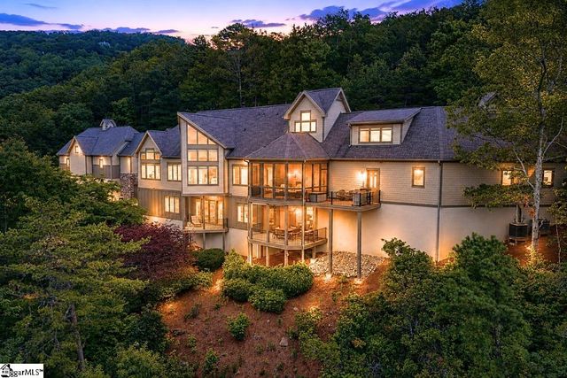 817 Mountain Summit Road, Travelers Rest, SC 29690