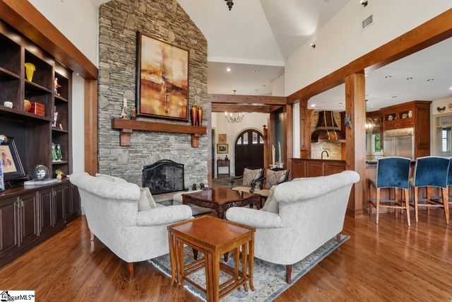 817 Mountain Summit Road, Travelers Rest, SC 29690