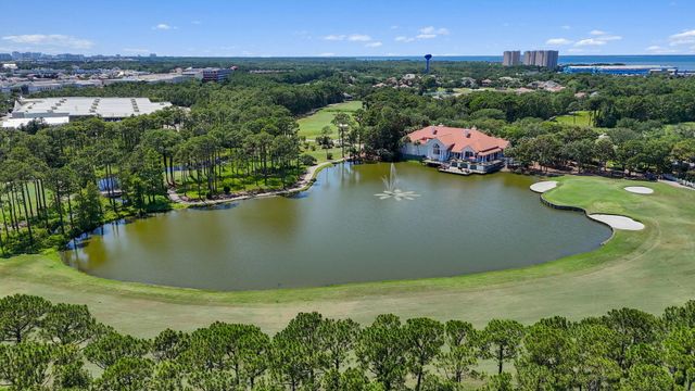 434 Captains Circle, Destin, FL 32541