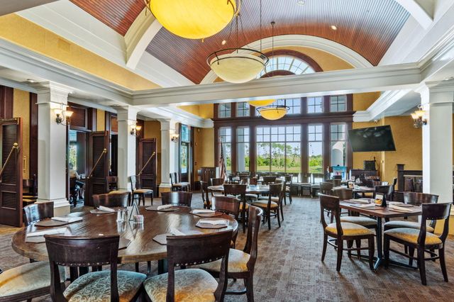 434 Captains Circle, Destin, FL 32541