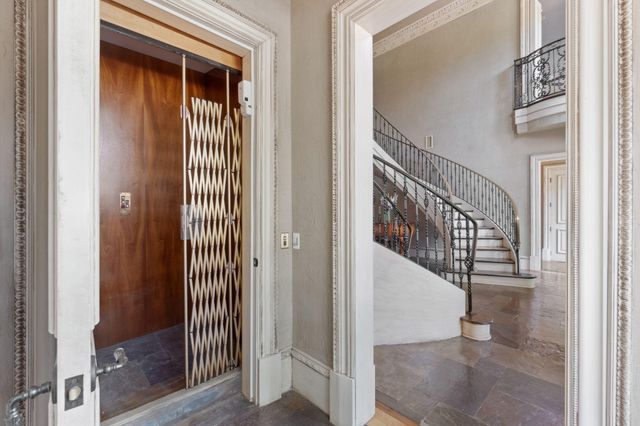 434 Captains Circle, Destin, FL 32541