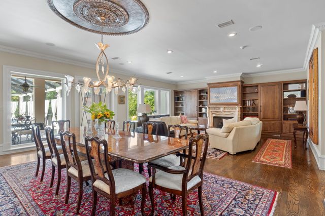 434 Captains Circle, Destin, FL 32541