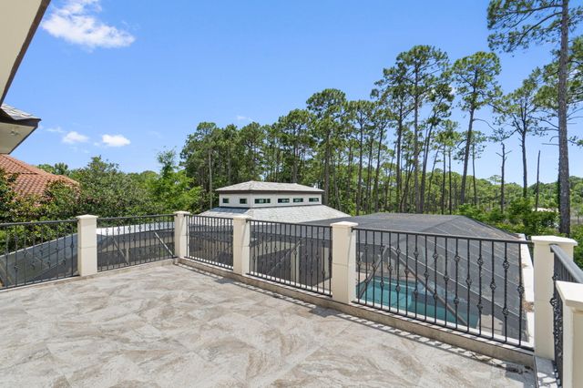434 Captains Circle, Destin, FL 32541