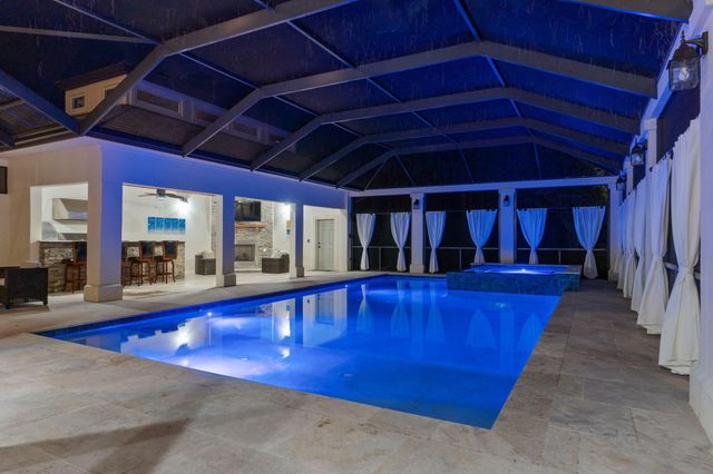 434 Captains Circle, Destin, FL 32541