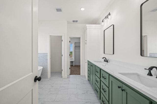 10611 N Farm To Market Rd 1729, Idalou, TX 79329